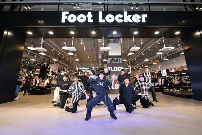 Foot Locker 