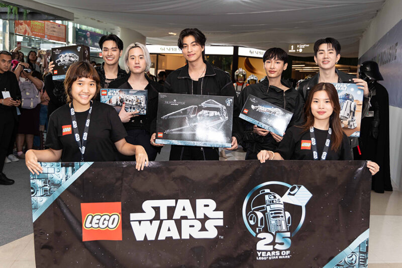 25th Years of LEGO STAR WARS @Siam Paragon