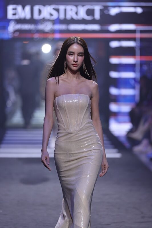 EMFASHIONICON EDGE