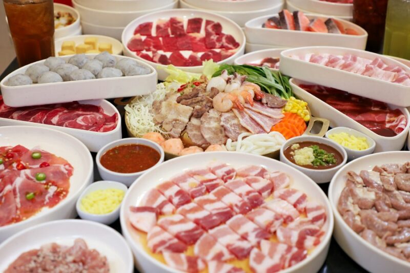 GON BUFFET
