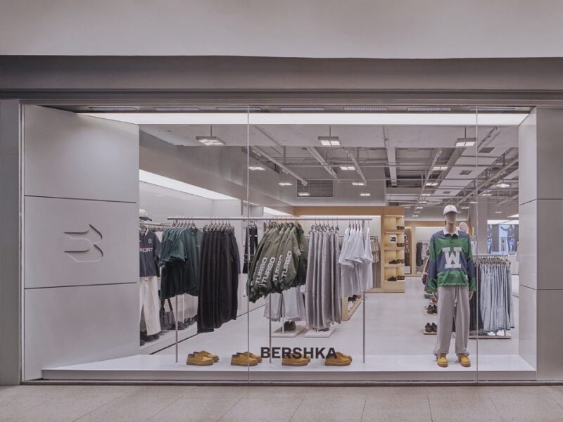 BERSHKA