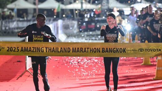 อะเมซิ่ง ไทยแลนด์ มาราธอน แบงค็อก พรีเซ็นต์บาย โตโยต้า ครั้งที่ ๘