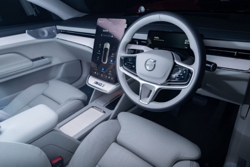 Volvo ES90