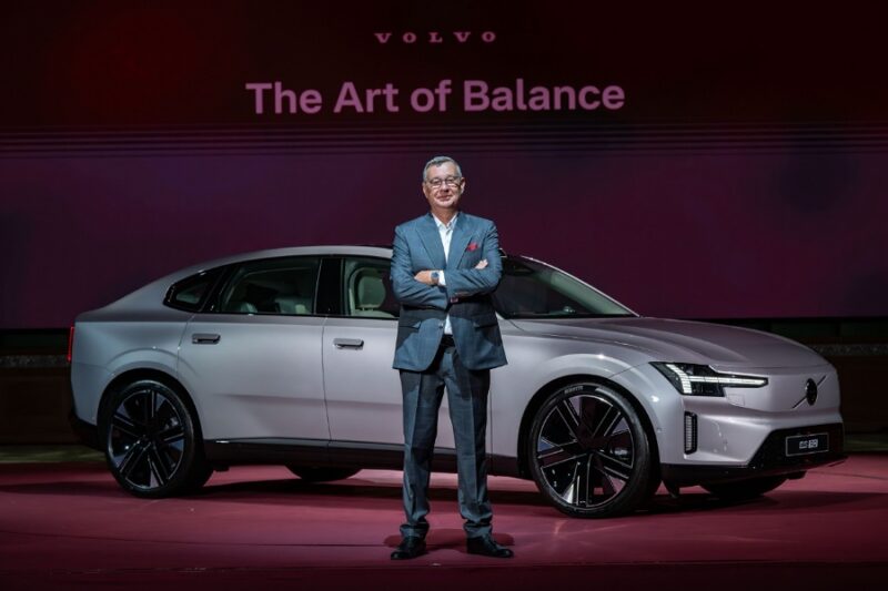 Volvo ES90
