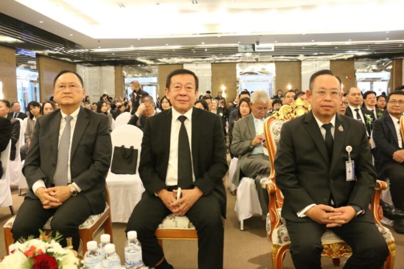 สภาทนายความในพระบรมราชูปถัมภ์