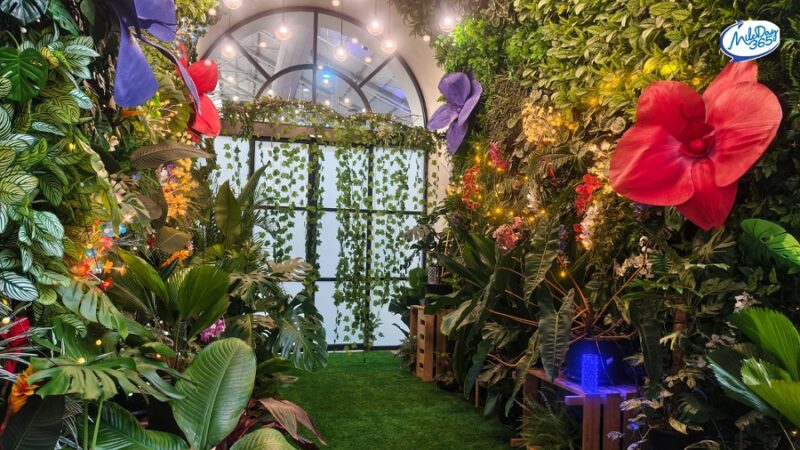 BAR B GON PLANET GARDEN