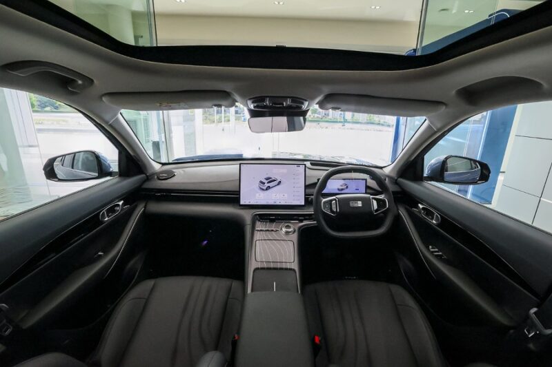 GEELY STARRAY EM-R