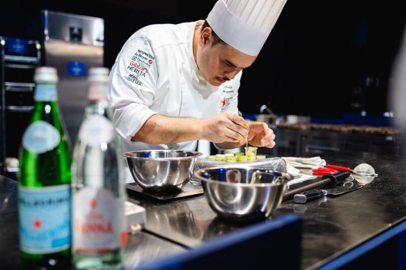 Ardy Ferguson cooking at the 2025 Grand Finale.